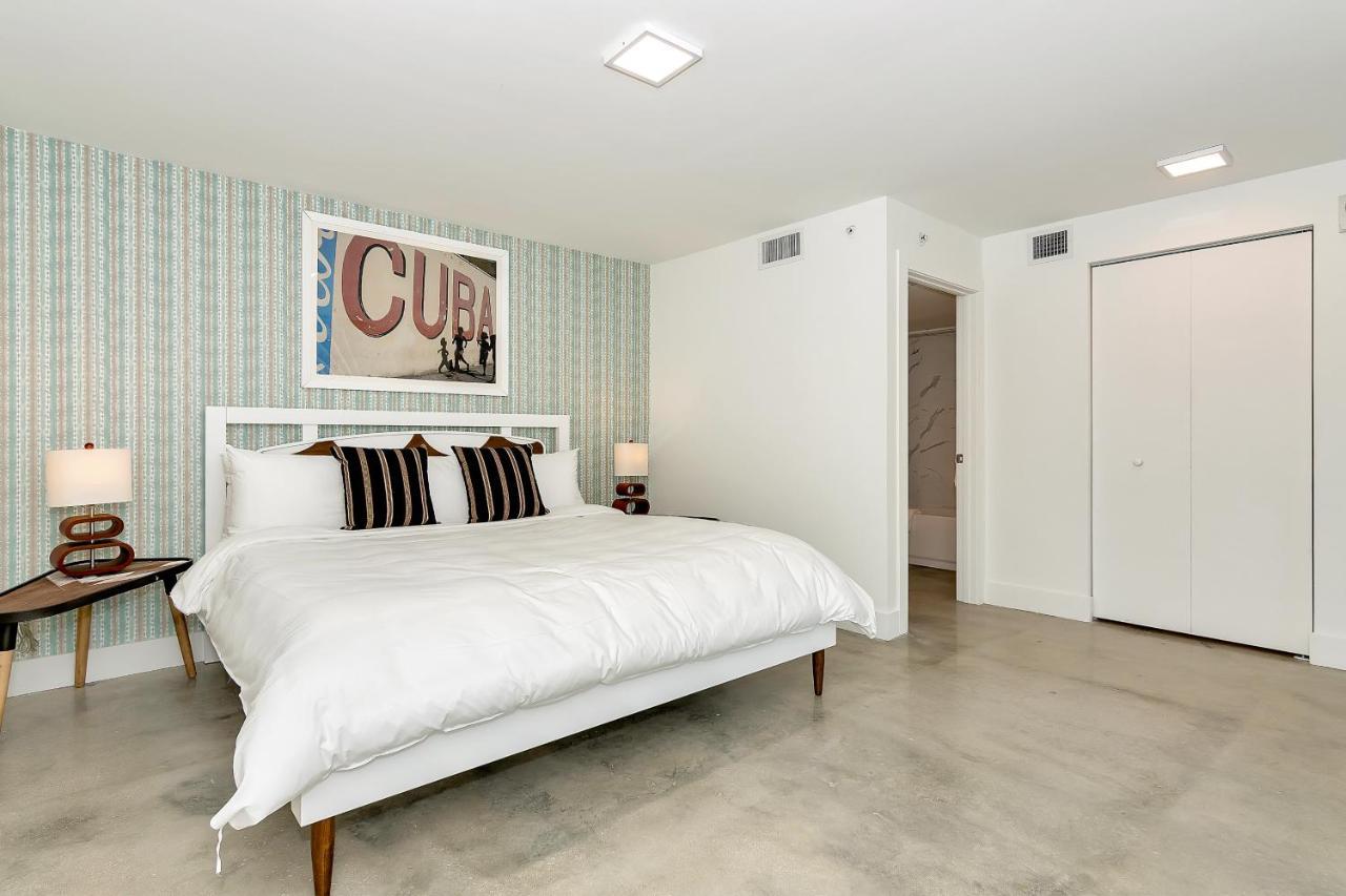 Roami At Grove 27 Apartment Miami Bagian luar foto