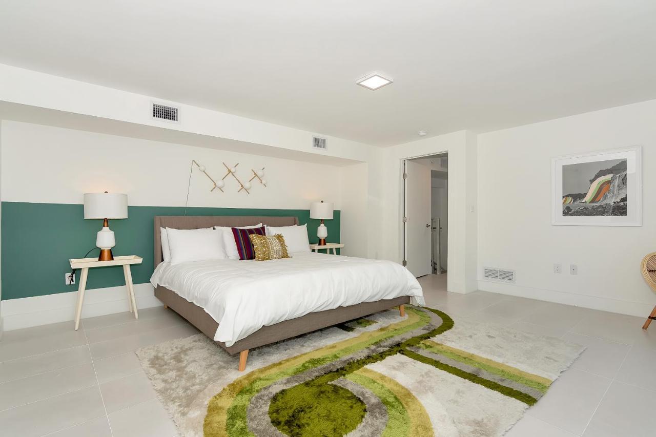Roami At Grove 27 Apartment Miami Bagian luar foto