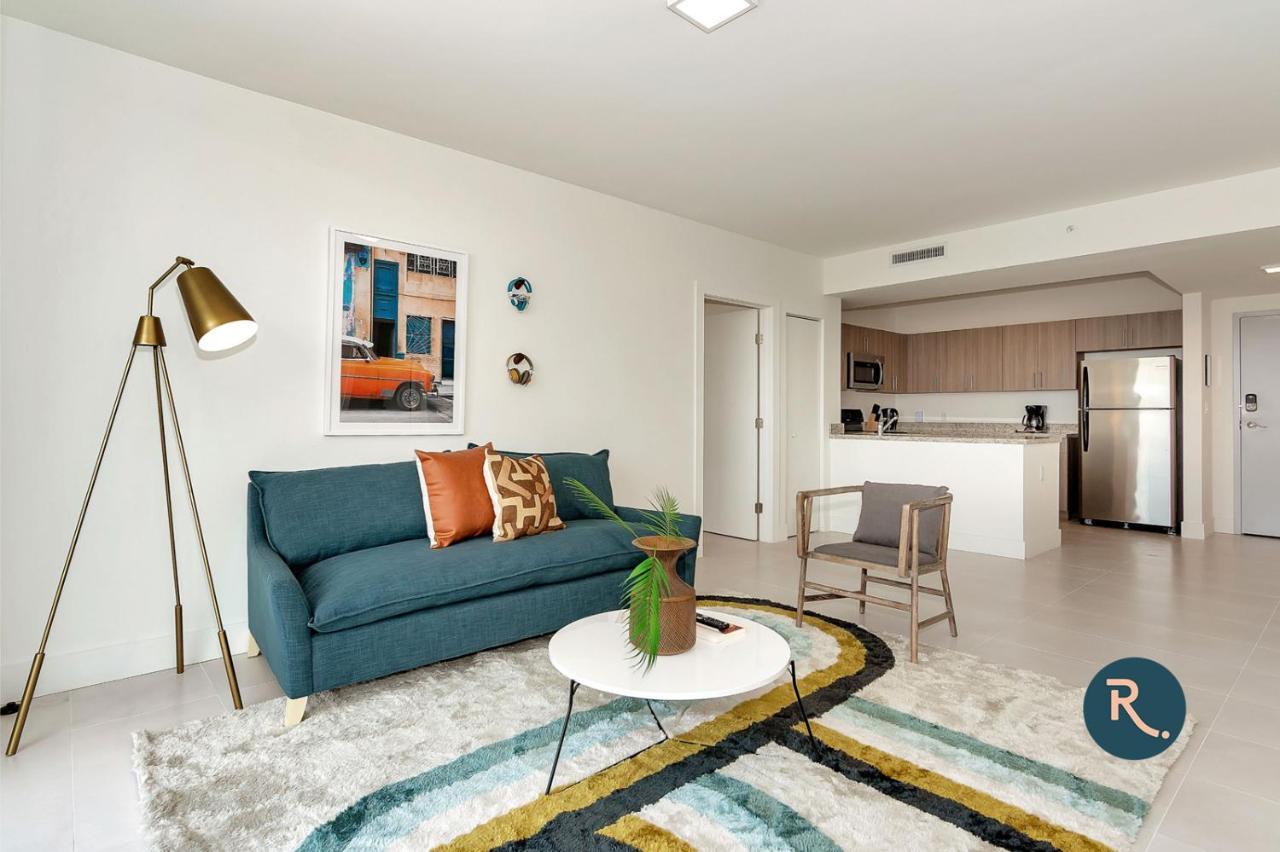 Roami At Grove 27 Apartment Miami Bagian luar foto