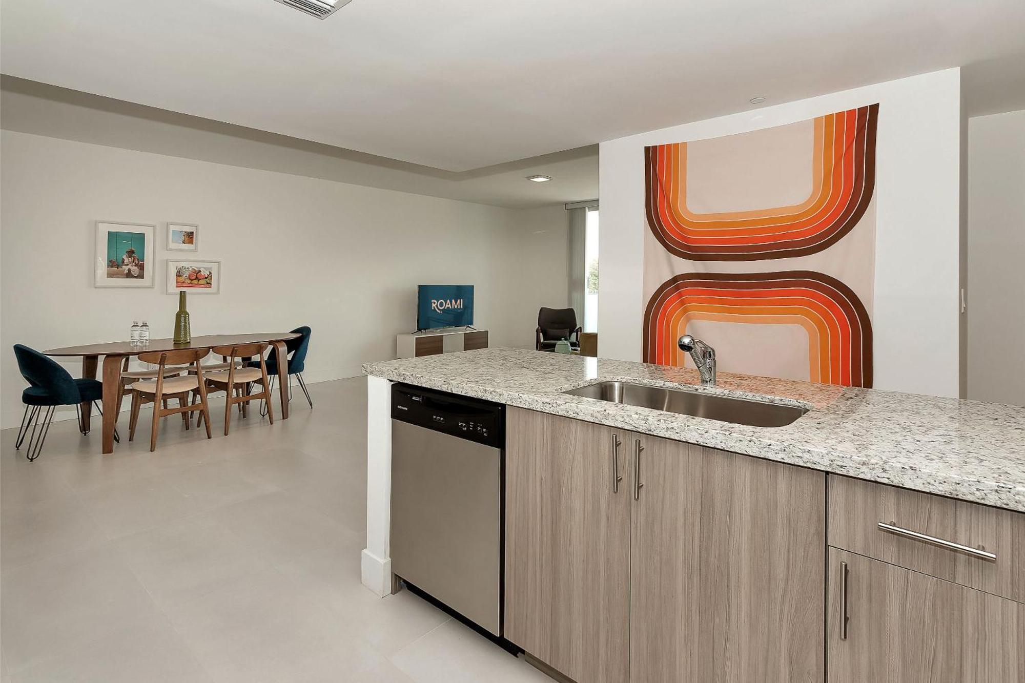 Roami At Grove 27 Apartment Miami Ruang foto