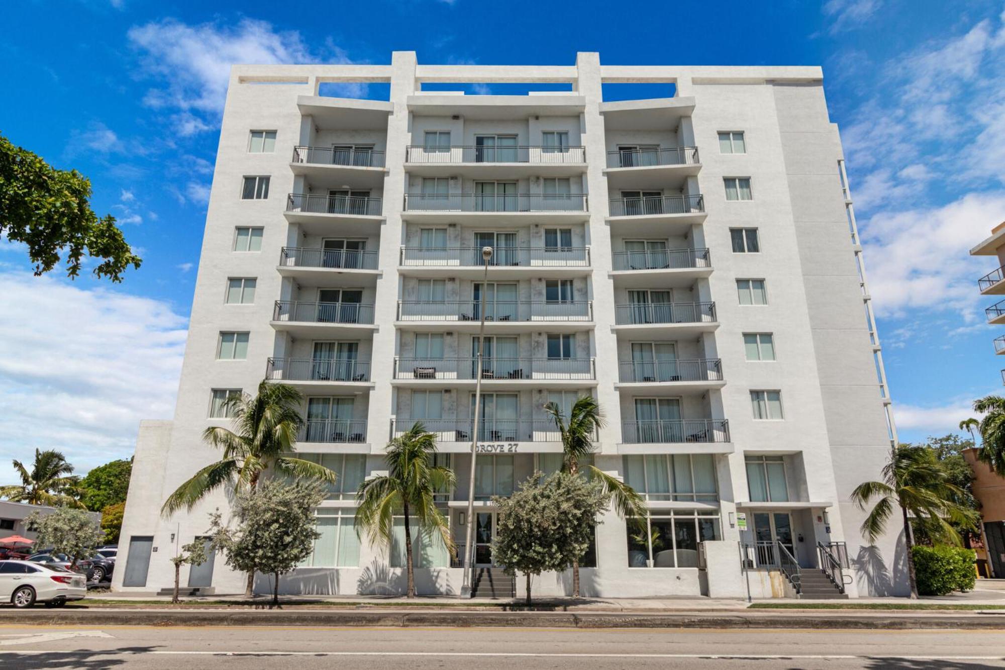 Roami At Grove 27 Apartment Miami Bagian luar foto